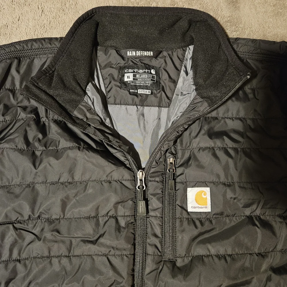 Carhartt Men's Gilliam Rain Defender Puffer Jacket - Black - Picture 2 of 4
